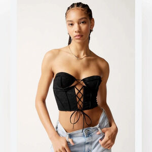 Out From Under Amour Lace Lace-Up Corset sz M